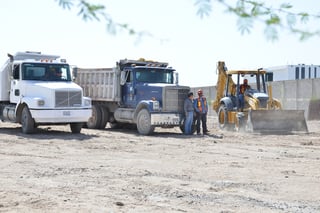 Obra. El arranque oficial de los trabajos de construcción se hizo en julio del año pasado en terrenos de Ciudad DIF. (EL SIGLO DE TORREÓN) 