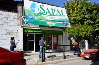 Cortes. Continúa el Sapal cortando el suministro de agua potable a usuarios que tienen mucho rezago en sus pagos.