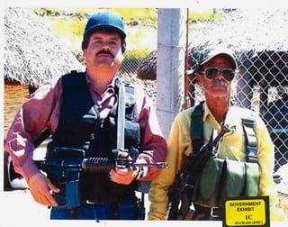 Juicio. En la sala también se mostraron fotografías de 'El Chapo' Guzmán. (AP)