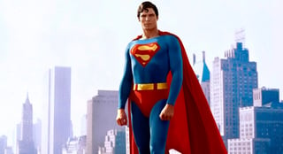 Con motivo del 40 aniversario del filme, Superman, Warner Bros. lo reestrenará a partir de mañana en una conocida cadena de cines. En Torreón podrá verse en el complejo ubicado en la Calzada José Vansconcelos. (ARCHIVO)