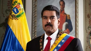 Maduro juró ayer un nuevo mandato de 6 años que lo mantendrá en el cargo al menos hasta 2025, y cuya legitimidad cuestionan la oposición y la comunidad internacional, que tachan de 'fraudulentos' los comicios de mayo pasado, que ganó con holgura. (ARCHIVO)