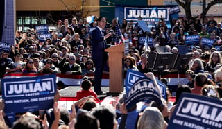 Julián Castro fue alcalde de San Antonio y secretario de Vivienda con Barack Obama. (AP) 

