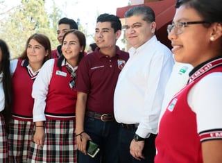 Juventud. El estado de Coahuila fomenta la participación de la juventud.