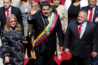 Maduro anunció su decisión de elevar a partir del 15 de enero en 300% el salario mínimo del país, que se ubicará en 18,000 bolívares. (ARCHIVO)