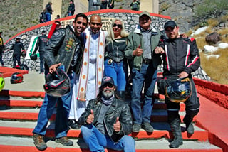 La comunidad biker de la Comarca Lagunera demostró su devoción religiosa, al participar en gran número dentro de esta ceremionia.