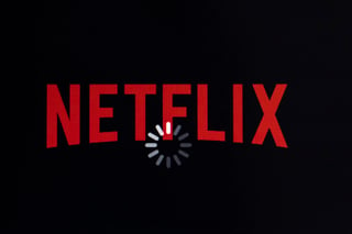 Ayer martes la compañía de contenido en streaming Netflix anunció un aumento en el precio de sus suscripciones de entre un 13% y un 18%, el cual afectará inmediatamente a los nuevos clientes y llegará a los actuales usuarios durante los próximos tres meses. (ARCHIVO)