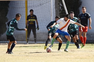 En varios frentes de la Comarca Lagunera, se disputarán intensos partidos de futbol en la jornada dominical en su jornada 15.