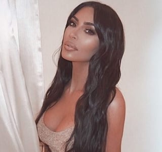 Kim Kardashian vuelve a sorprender en Instagram
