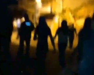 Según los reportes de medios locales y de internautas las manifestaciones también ocurren en los estados Guárico (centro), Bolívar (sur), Mérida (oeste), Sucre, Anzoátegui (este), Carabobo, Aragua (norte) y Vargas, cercano a Caracas. (ARCHIVO)