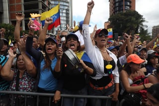 Si bien desaprueba las políticas del régimen de Nicolás Maduro, el bloque comunitario no se muestra dispuesto a seguir a Estados Unidos, Canadá y Brasil, en la decisión de apoyar la autoproclamación de Guaidó. (ARCHIVO)