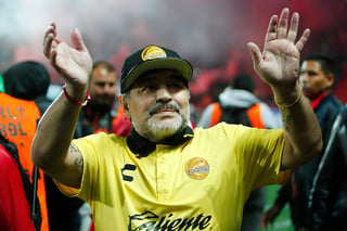 Maradona y regresó de su natal Argentina para hacerse cargo de los Dorados de Sinaloa, en el Ascenso MX. 
