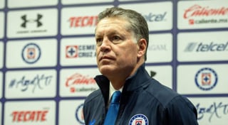 El director deportivo de Cruz Azul, agregó: 'Independiente a lo que se pregunté, no se puede perder el respeto, no se puede perder la cabeza, es algo que no debe volver a suceder'. (ARCHIVO)