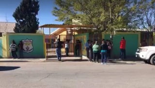 Una madre de familia denunció ante la directora del preescolar Profesora Carmen Ramos del Río el supuesto atentado sexual contra su hijo. (EL SIGLO COAHUILA)