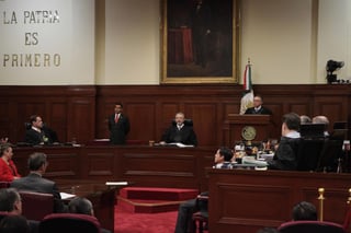 Proceso. La Suprema Corte de Justicia ordenó notificar a Banxico de la impugnación presentada por la Presidencia. (ARCHIVO)