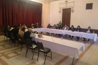 Cabildea. La alcaldesa María Luisa González Achem dijo que apelará a que las comisiones analicen los beneficios de una concesión. (EL SIGLO DE TORREÓN)