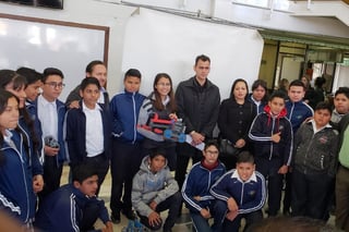 Alumnos de secundarias de Gómez Palacio y Lerdo, representarán a la región en el Campeonato Nacional Vex-Reeduca de Robótica. (EL SIGLO DE TORREÓN)