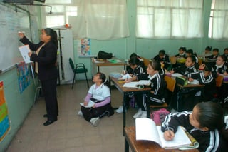 El secretario de Educación en Durango, Rubén Calderón dijo que el pago de la nómina magisterial es una carga muy pesada. (EL SIGLO DE TORREÓN)