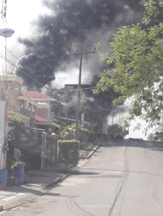 Fuentes de las corporaciones de emergencia señalaron que esto ocurrió la tarde del lunes en un domicilio ubicado en la calle Loma de Plata, de la colonia Lomas de Rosales. (ARCHIVO)
