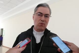 El obispo de Torreón reconoció que el número de matrimonios por la Iglesia han ido a la baja. (EL SIGLO DE TORREÓN)