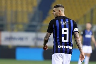 El argentino Mauro Icardi tiene problemas contractuales con el Inter, razón por la que le habría sido retirada la capitanía del equipo.