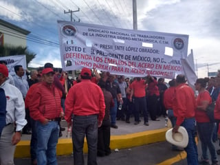 Entre las demandas exigieron atender el Basurero Tóxico ubicado en el ejido de la Noria en General Cepeda para que sea retirado. (EL SIGLO COAHUILA)
