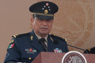 Durante la ceremonia conmemorativa del 106 aniversario de la conformación del Ejército, el general aseguró que las Fuerzas Armadas seguirán contribuyendo a la construcción de la paz por la seguridad de los ciudadanos. (ARCHIVO)