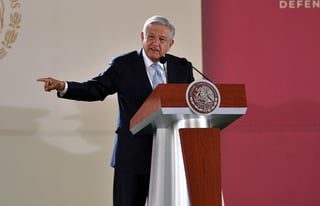 Andrés Manuel López Obrador aseguró que no descarta la posibilidad de que los cuerpos de los mineros sean rescatados.