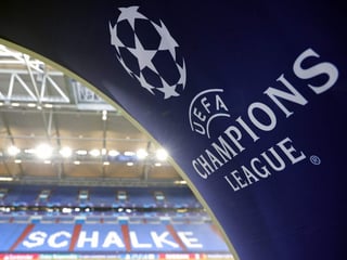 La Veltins-Arena vivirá un trepidante duelo con la visita del Manchester City al Schalke 04. (Especial)