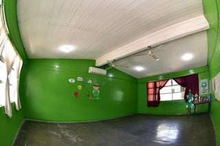 Se aplicaron recursos del Ramo 33 a la remodelación de 12 aulas de la escuela primaria Presidente Adolfo López Mateos, de la colonia Santa Rosa. (EL SIGLO DE TORREÓN)