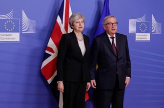 Proceso. La propuesta de acuerdo de divorcio entre el Reino Unido y la Unión Europea incluye una fase de transición de 21 meses. (EFE)