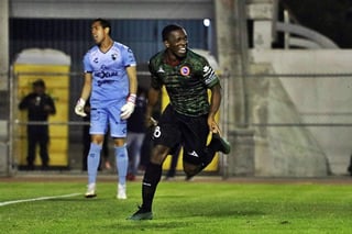 El colombiano Edinson Toloza festeja su gol en el duelo entre Correcaminos y Tampico Madero. (Especial)