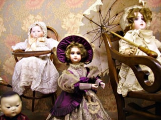 Valor. La colección cuenta con variedad de muñecas y accesorios que suman más de mil piezas que pueden ser admiradas por los aficionados a estos objetos. (CORTESÍA)