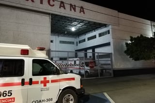 El hombre fue trasladado a las instalaciones de la Cruz Roja donde fue estabilizado, posteriormente fue llevado a la clínica 16 del IMSS donde murió. (EL SIGLO DE TORREÓN)