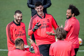 Los jugadores del Real Madrid se preparan ante el duelo de vuelta contra Ajax. (Especial)