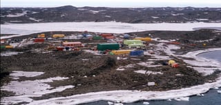 Ha perturbado más de la mitad de todas las grandes zonas costeras sin hielo de la Antártida. (EFE)