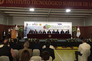 Ayer se realizó la ceremonia, en la que el Instituto Tecnológico de Lerdo recibió la acreditación por parte del Cacei, de cinco de sus ingenierías.