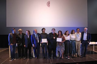 Entrega. En el anuncio de los ganadores estuvieron presentes Diego Luna y Guillermo del Toro. (AGENCIAS)