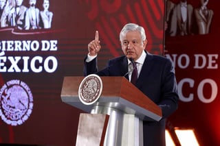 Considera el Observatorio Educativo que lo más sensato es que López Obrador reconozca que se han tomado decisiones erróneas. (AGENCIAS)