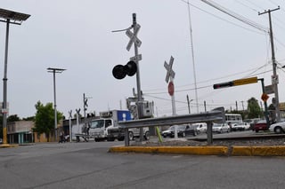 El gobernador de Durango, José Aispuro Torres dijo que 'cuando menos' busca que se autoricen 200 de 400 millones de pesos de fondos metropolitanos, para construir un puente sobre las vías. (EL SIGLO DE TORREÓN)
