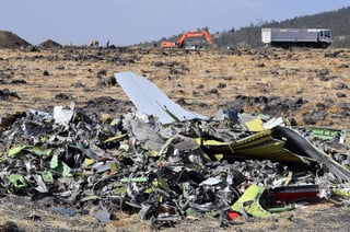 Las similitudes del accidente con el de otro 737 MAX 8 ocurrido en Indonesia en octubre provocaron que los reguladores de varios países hayan suspendido los vuelos de estos aviones de Boeing. (EFE)
