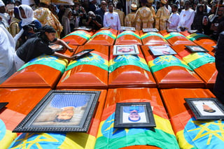 Este domingo se realizó el funeral de las víctimas del accidente aéreo en Etiopía. (EFE) 