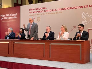 En el Palacio Nacional se llevó a cabo la clausura del foro sobre la 'Transformación de México'. (ESPECIAL) 
