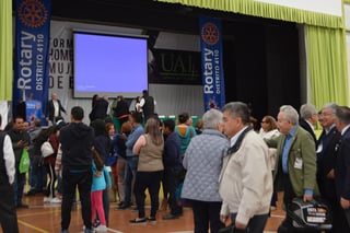 Durante el domingo se logró en Torreón el Récord Guinness por la clase de negocios más larga del mundo; ocurrió en la UAL.