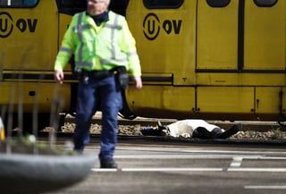 Al menos tres personas han muerto y nueve han resultado heridas -tres de gravedad- en un tiroteo ocurrido hoy en la ciudad holandesa de Utrecht, según confirmó el alcalde, Jan van Zanen. (EFE)