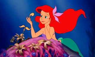 Festejo. La Sirenita, película antecesora de Elsa y Anna, celebra sus primeros 30 años. (AP)