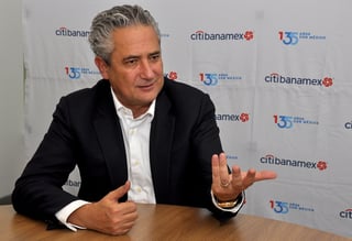 El director general de Citibanamex, Ernesto Cantú Torres señaló que mientras el sector sea más eficiente y accesible se podrá crecer e impulsar una baja en las comisiones bancarias. (ARCHIVO)