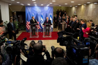 Mike Pompeo se reunió con Benjamin Netanyahu y más tarde ofrecieron una conferencia de prensa conjunta, en la cual refirieron haber conversado sobre la amenaza que representa Irán. (EFE)