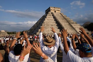 Chichen Itzá, Yucatán es de los destinos más atractivos en el país para recibir la primavera. (ARCHIVO)

