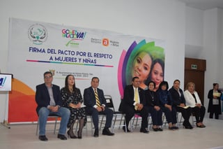 Se celebró el Pacto por el Respeto a Mujeres y Niñas, entre autoridades municipales, estatales y la Comisión Estatal de Derechos Humanos en Durango. (EL SIGLO DE TORREÓN)