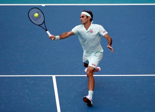 Roger Federer derrotó 4-6, 7-5, 6-3 a Radu Albot.